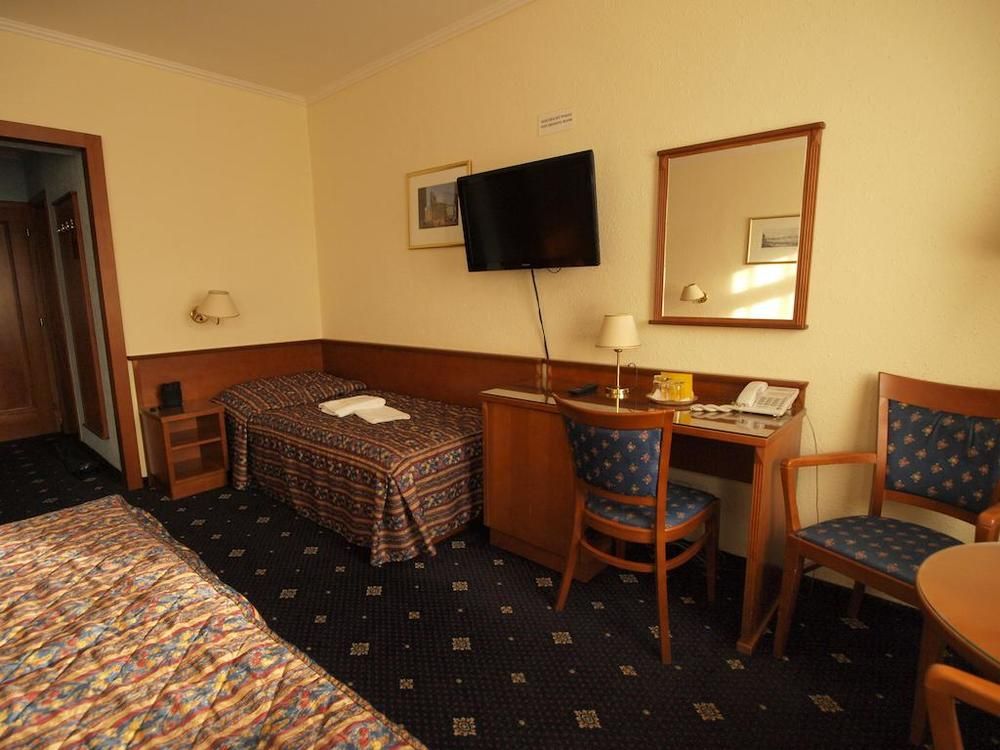 Hotel Arbes фото 6