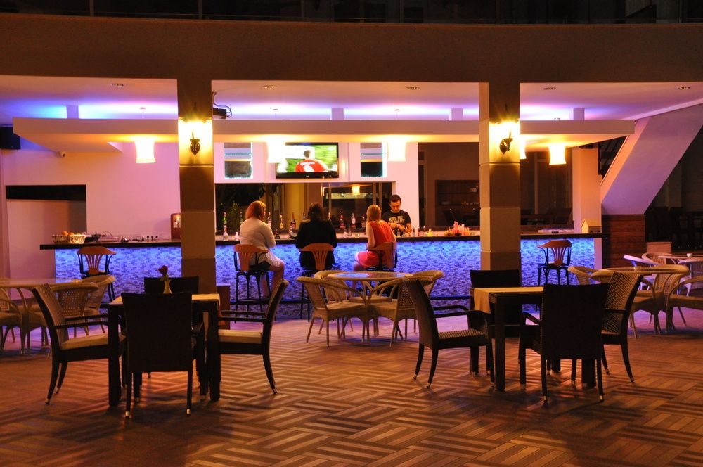 Almera Park Apart Hotel фото 41