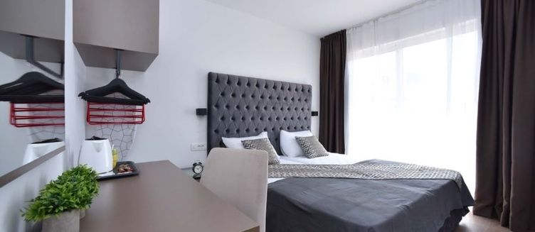 Фото отеля Adrovic 110 Guest House