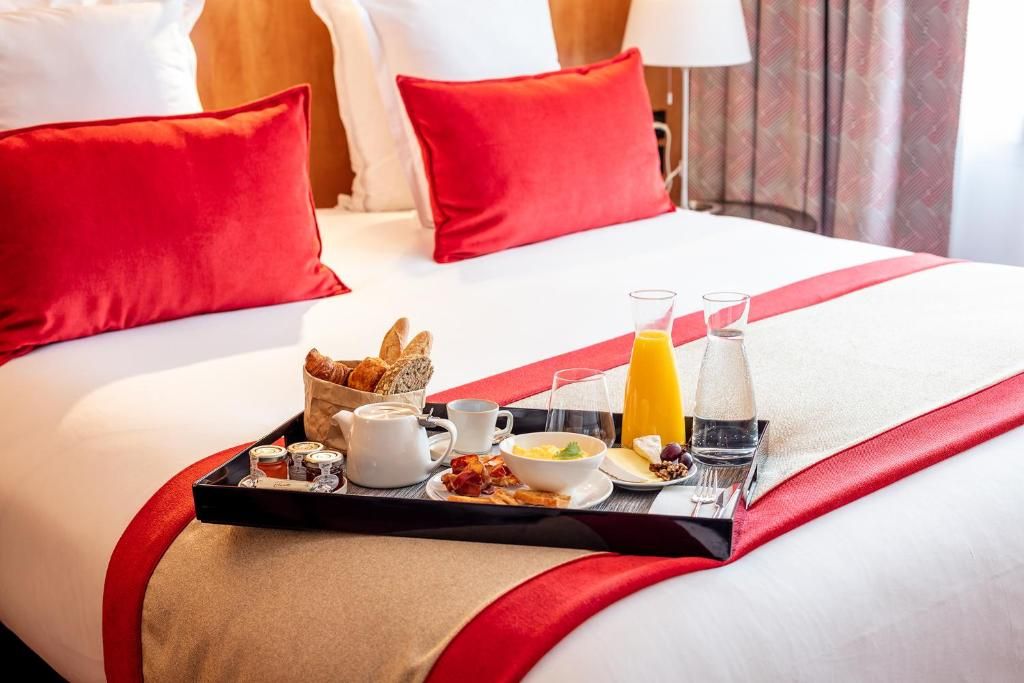 Quality Suites Bordeaux Airport Hotel & Spa фото 33