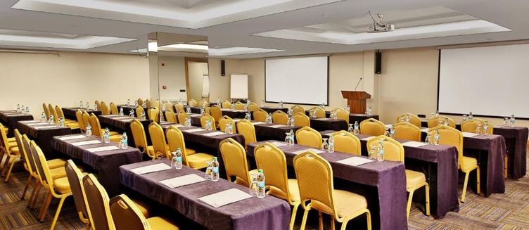 Фото отеля Bof Hotels Ceo Suites Atasehir