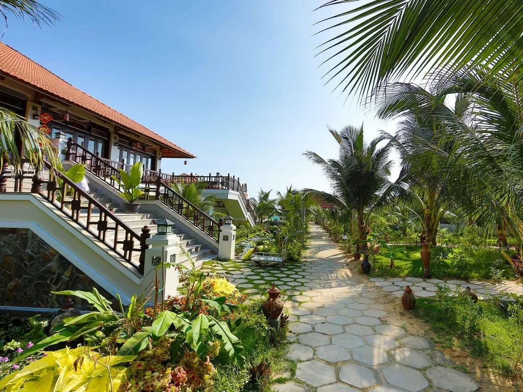 Madame Cuc Saigon Emerald Resort фото 14