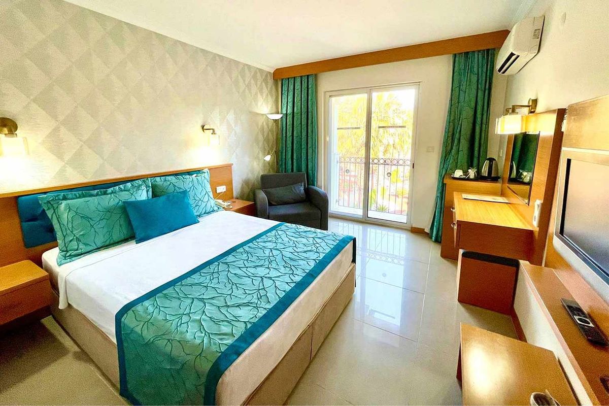 Green Forest Holiday Village фото 4