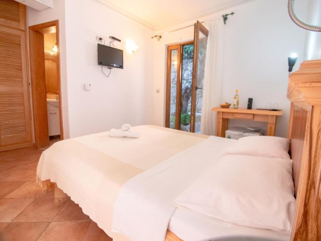 Apartments and Rooms Levantin Inn фото 2