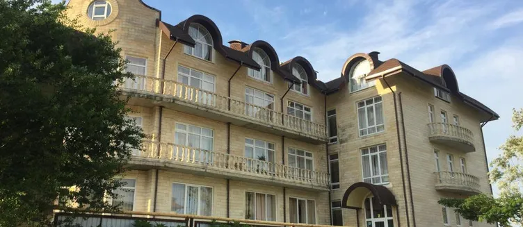 Фото отеля Гостевой дом «На Камозина 5»