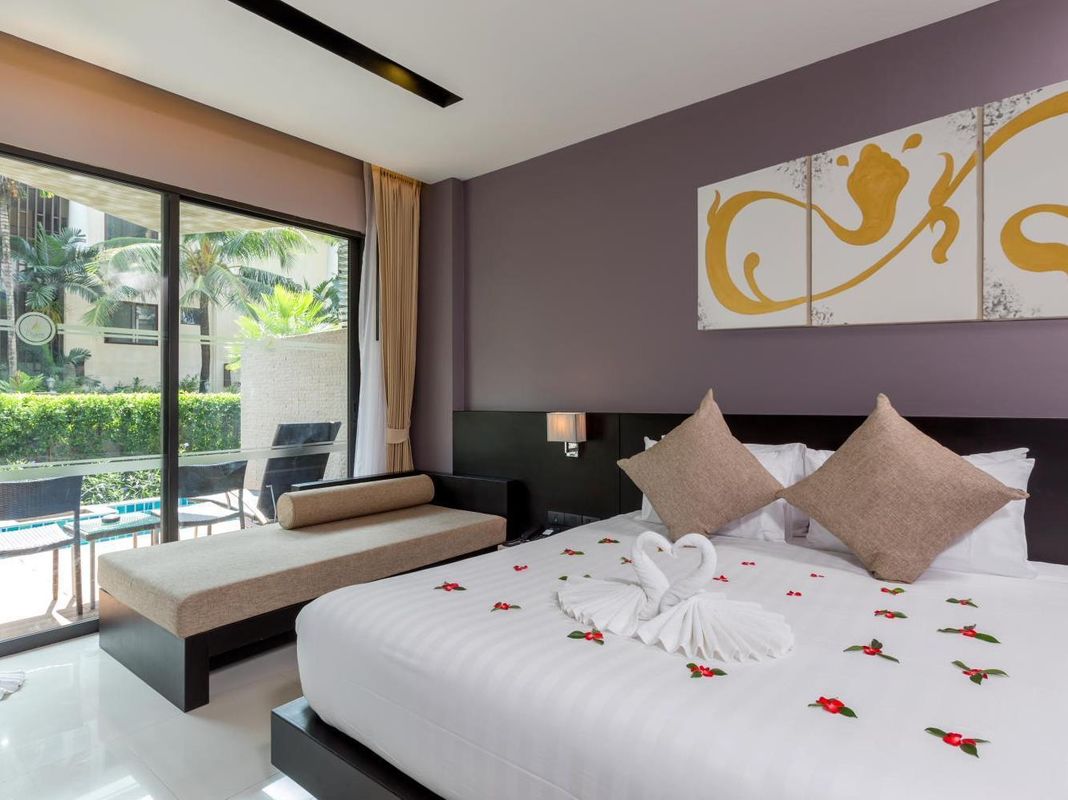 The Charm Resort Phuket фото 51