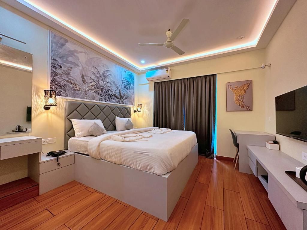 La Baga Beach фото 20