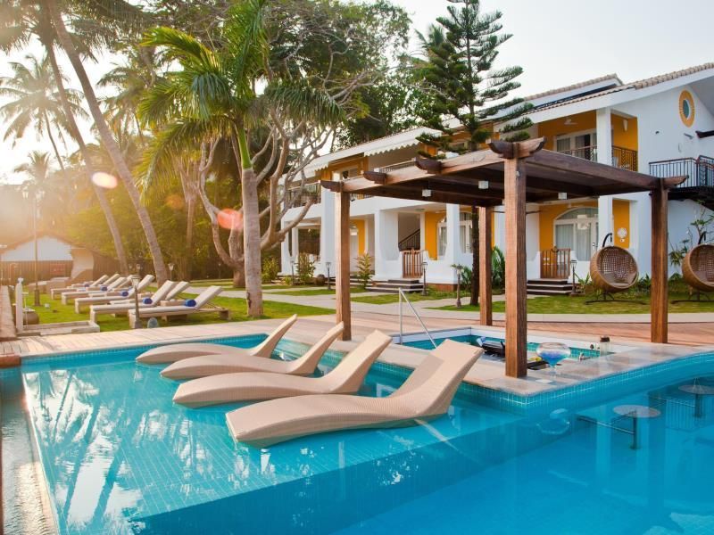 Acron Waterfront Resort фото 20