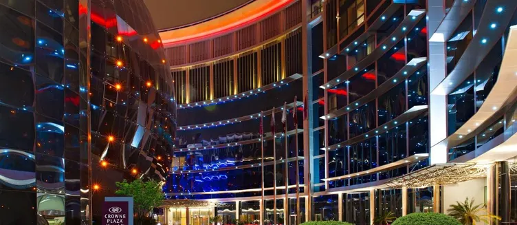 Фото отеля Crowne Plaza Doha - The Business Park by IHG