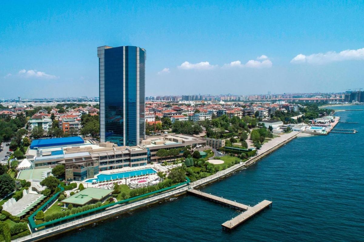 Renaissance Polat Istanbul Hotel фото 0