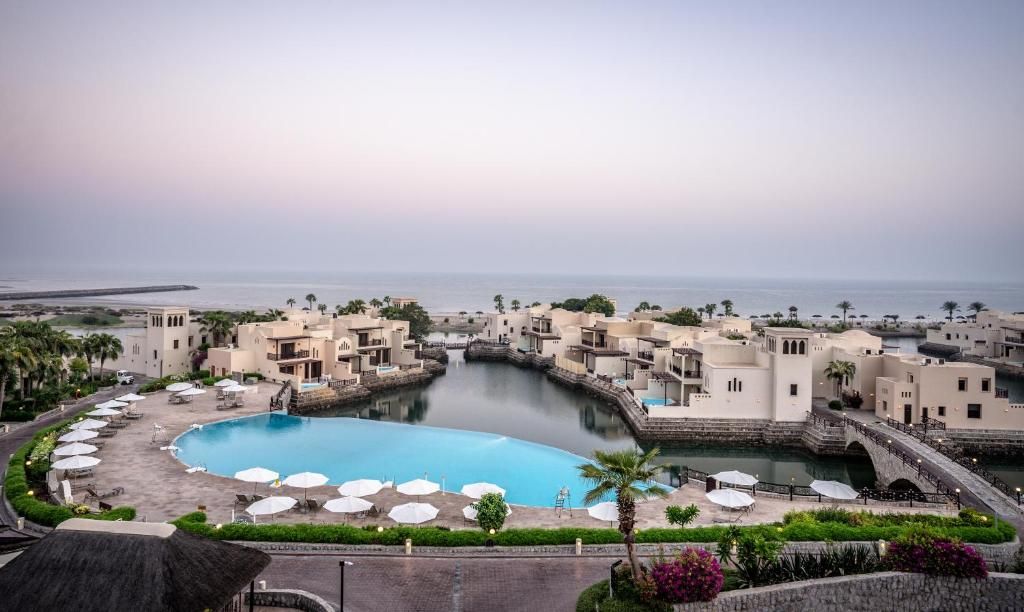 The Village at The Cove Rotana Resort фото 39