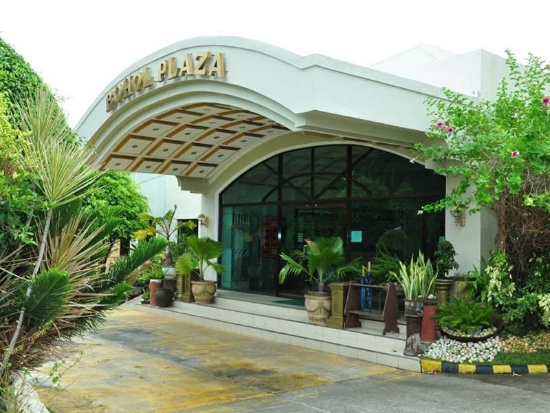 Bohol Plaza Resort & Restaurant фото 2