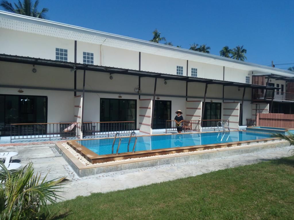 Laemsor Modern House фото 0