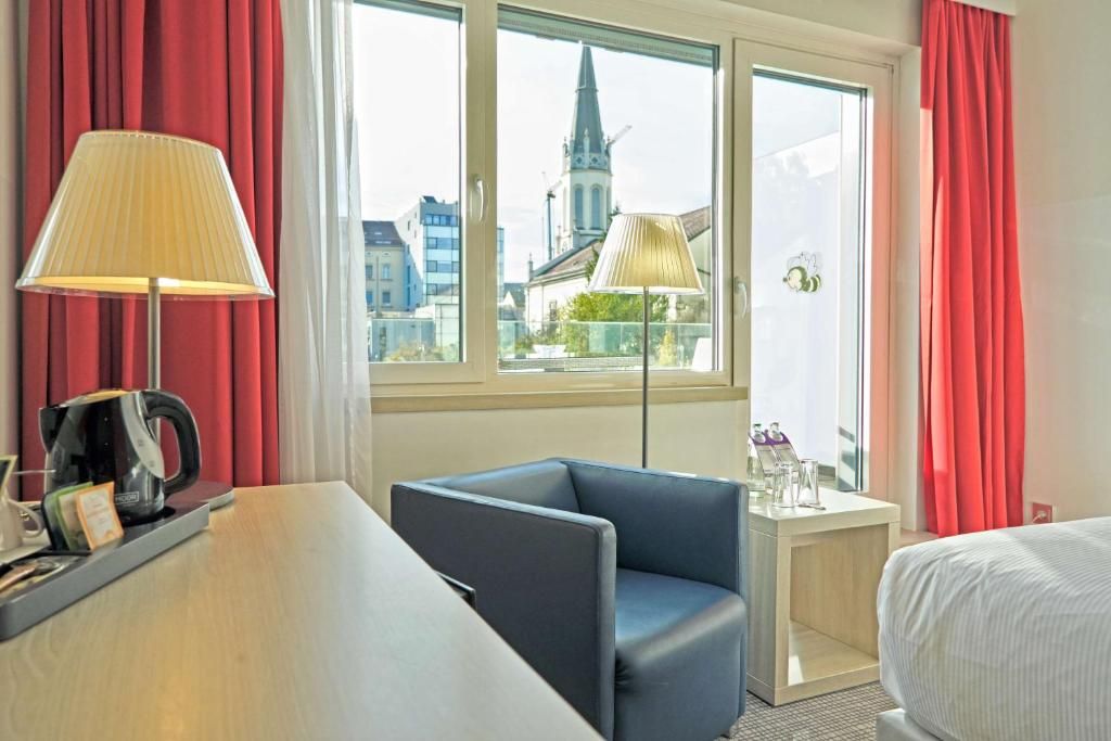 Park Inn Linz Hotel фото 5