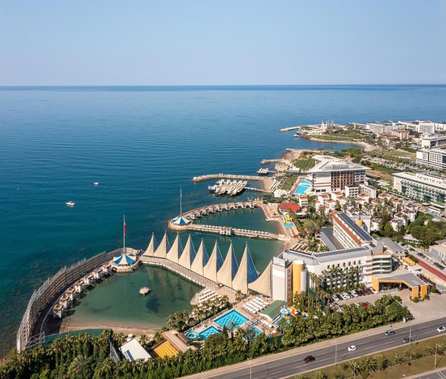 Adin Beach Hotel фото 10