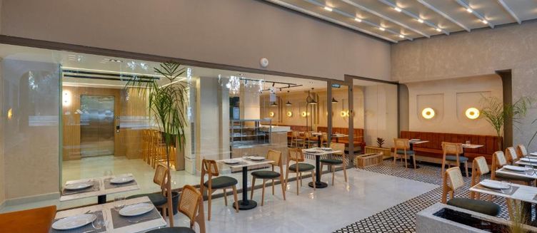 Фото отеля Mesona Hotels Blue Hill