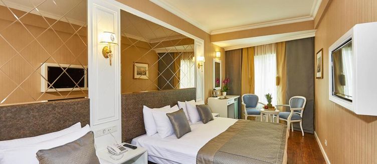 Фото отеля Seres Old Sity Hotel