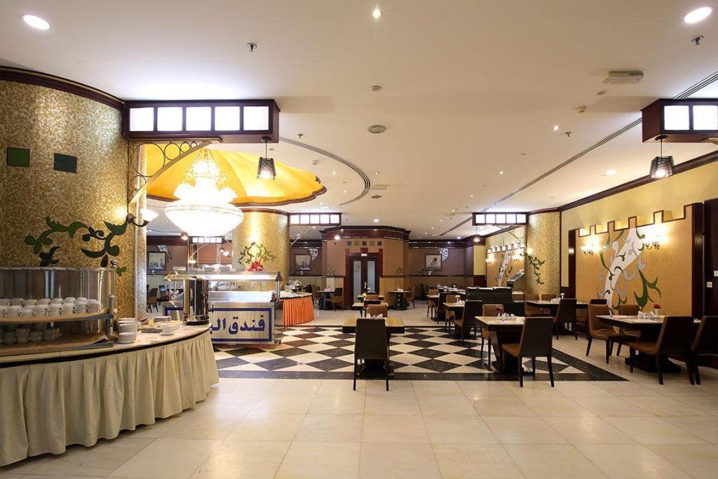 Апарт-отель «Al Bustan Tower Hotel Suites» фото 8