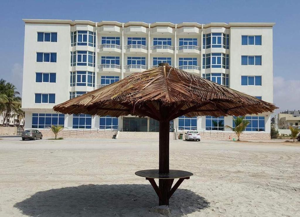 Beach Resort Salalah фото 10