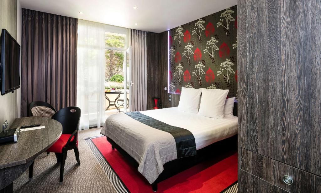 Best Western Plus Le Patio des Artistes Wellness Jacuzzi фото 30