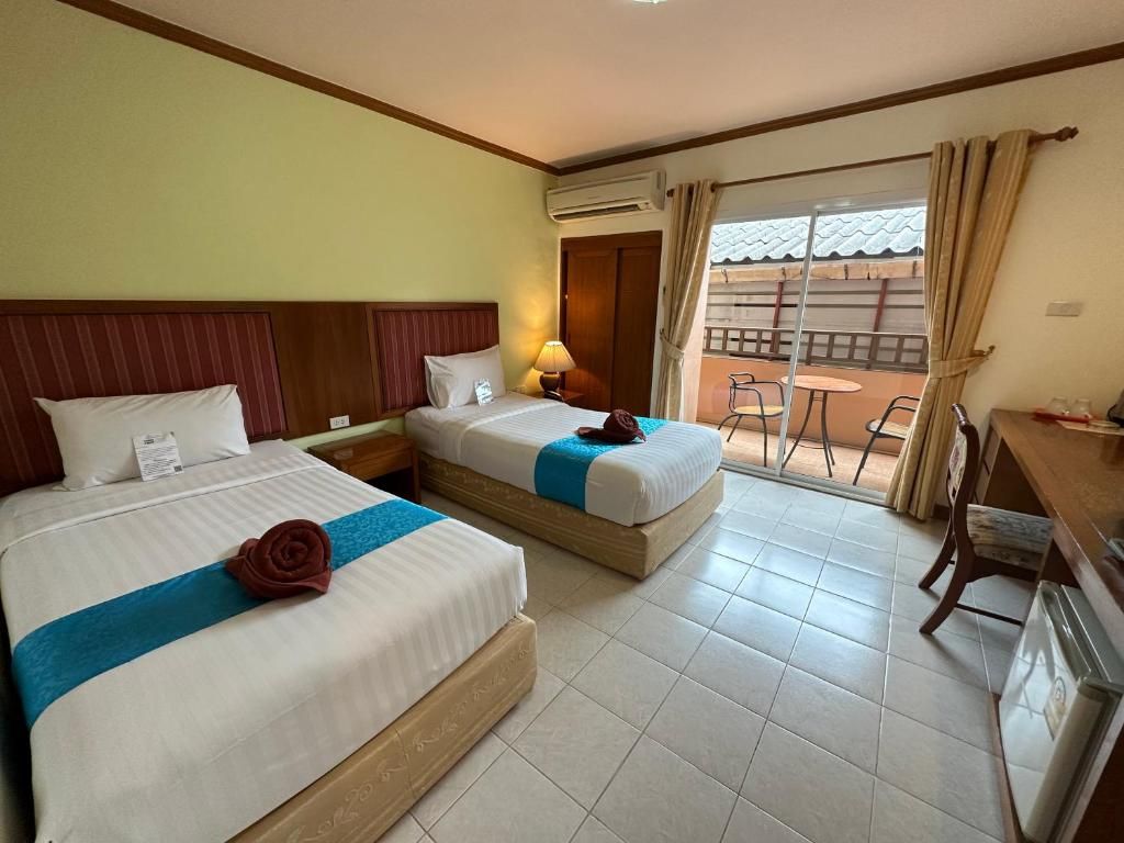 Thipurai Beach Hotel фото 24