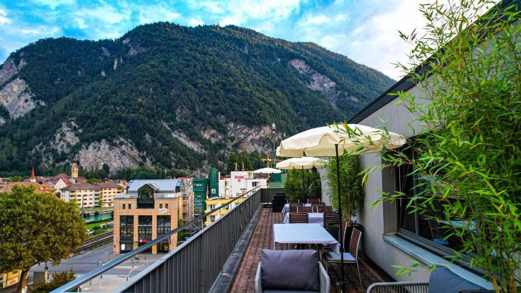Hotel Merkur Interlaken фото 4