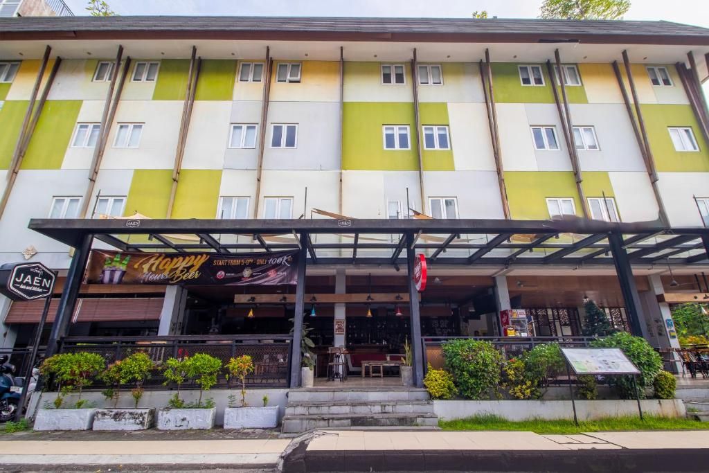 Zest Hotel Legian фото 28