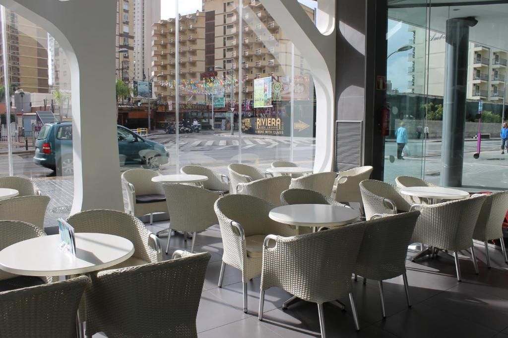Flash Hotel Benidorm - Adults Only фото 21