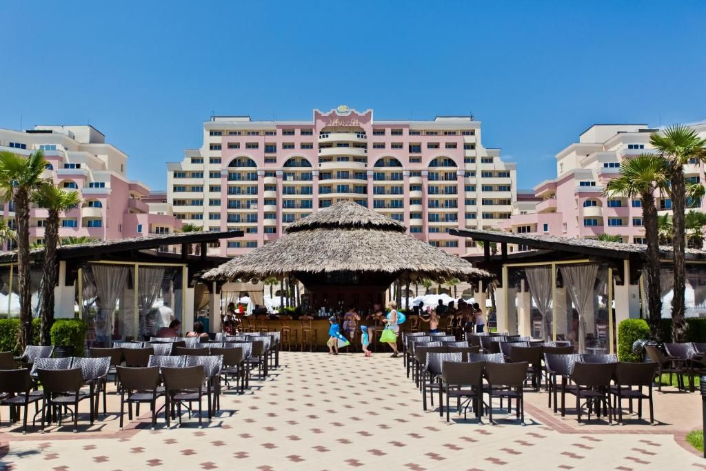 DIT Majestic Beach Resort фото 24