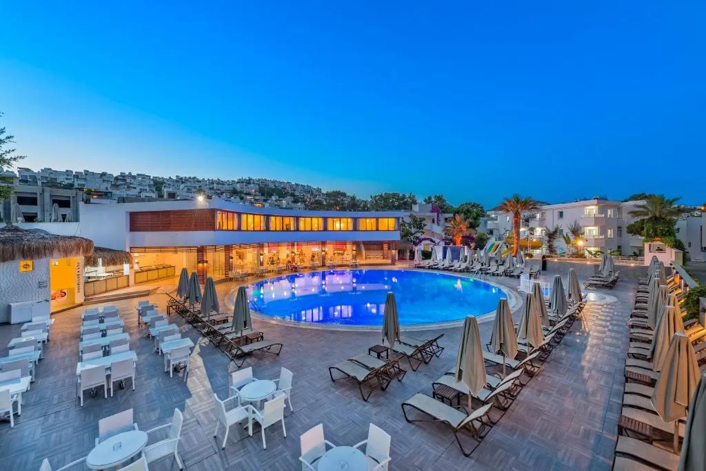 Bendis Beach Hotel фото 8