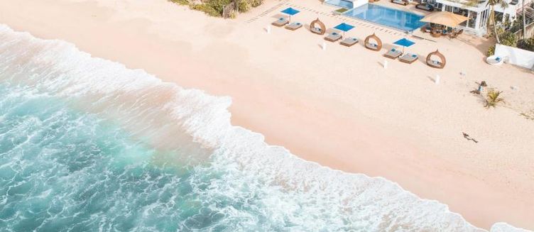 Фото отеля The Beach House by Reveal