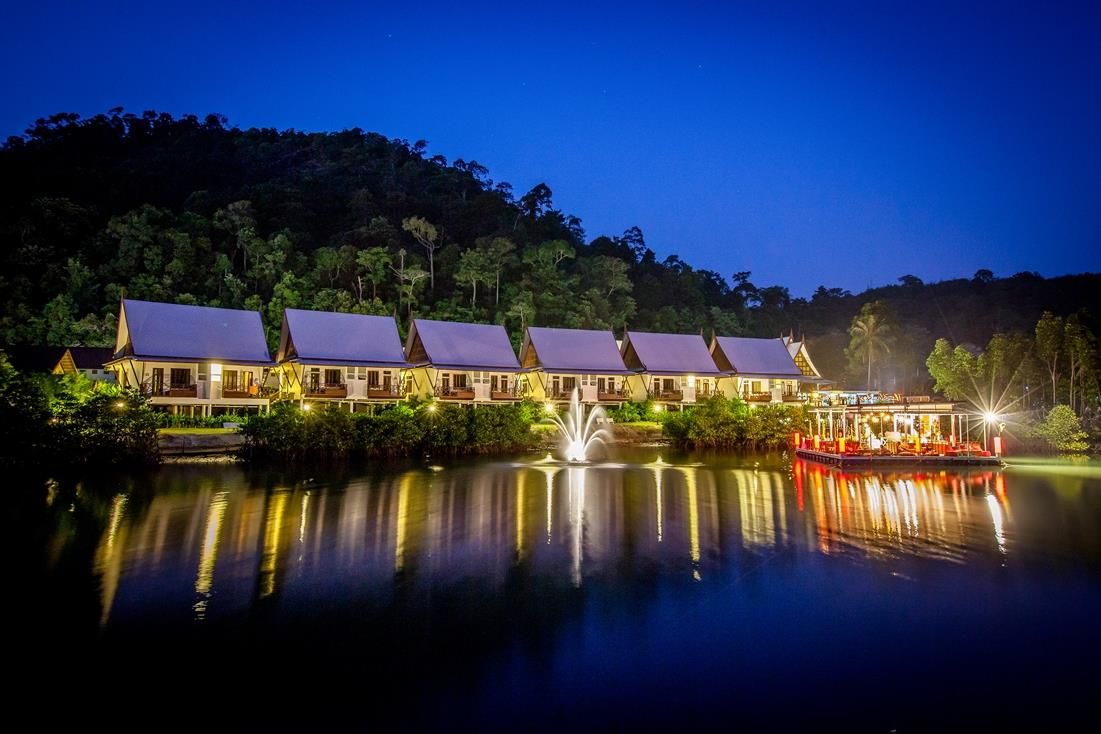 Bhu Tarn Koh Chang Resort & Spa фото 11