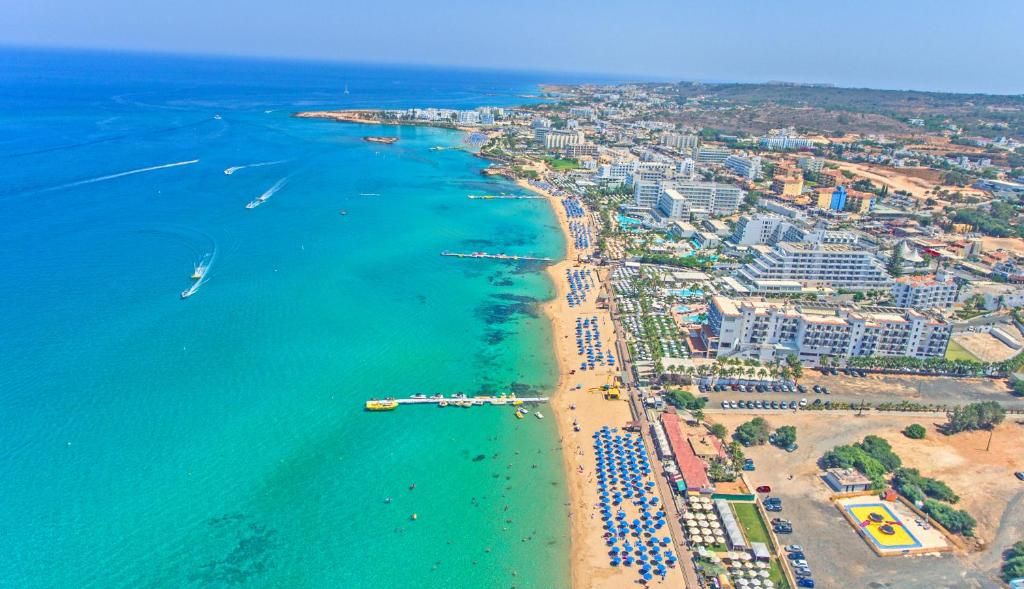 Odessa Beach Hotel фото 91