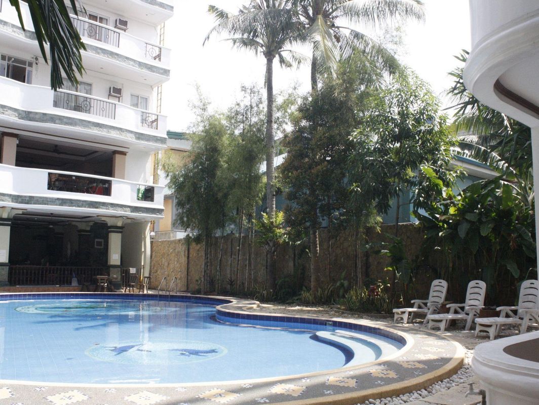 Grand Boracay Resort фото 39