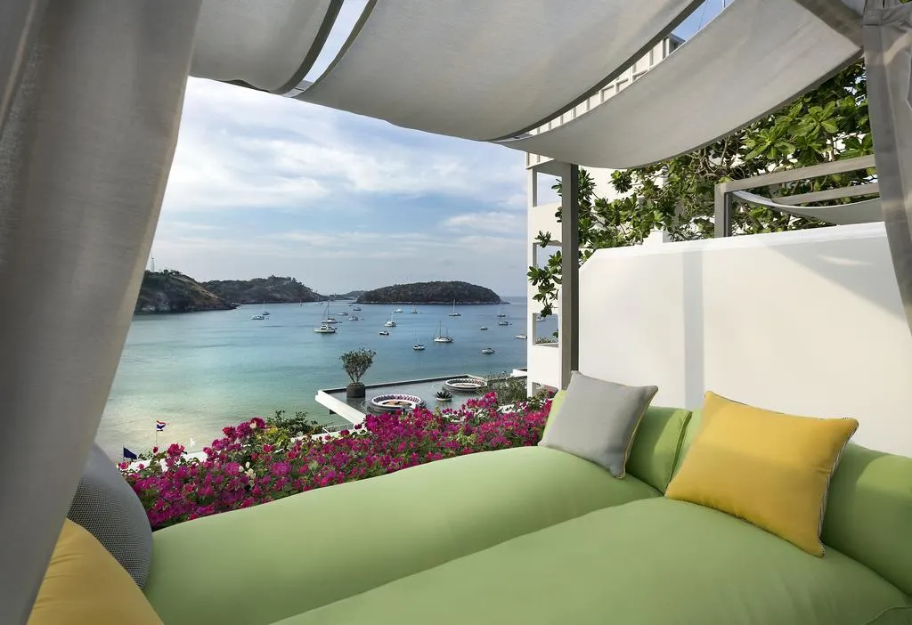 The Nai Harn фото 49