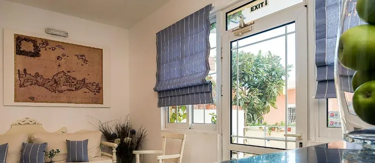 Фото отеля Diamond Apartments and Suites