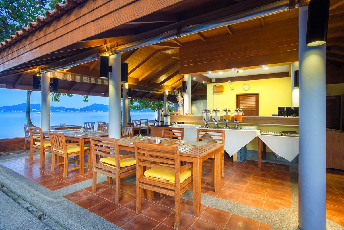 By The Sea Phuket Beach Resort фото 15
