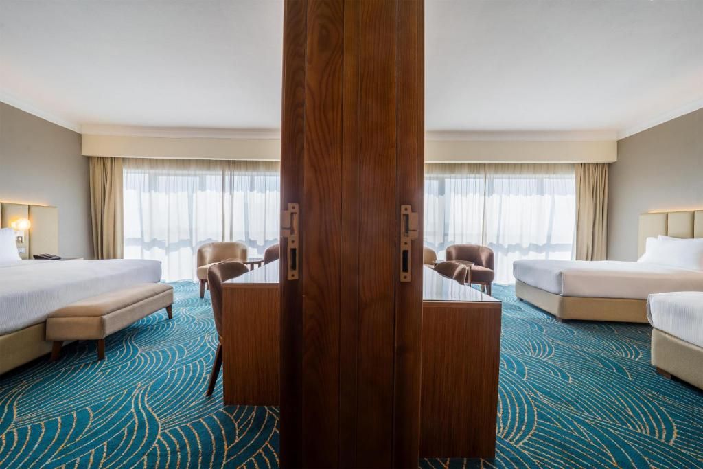 City Seasons Hotel Dubai фото 44