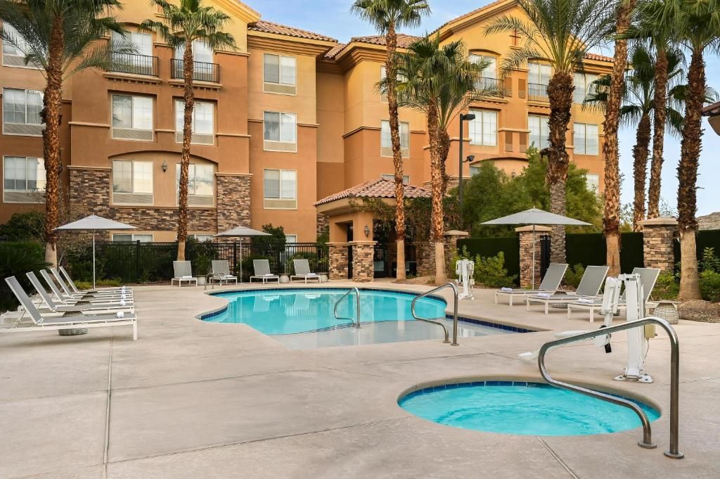 Hilton Garden Inn Las Vegas Strip South фото 47