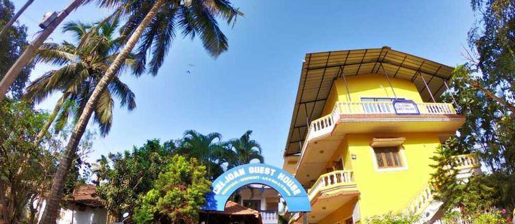 Фото отеля Celjoan Guest House