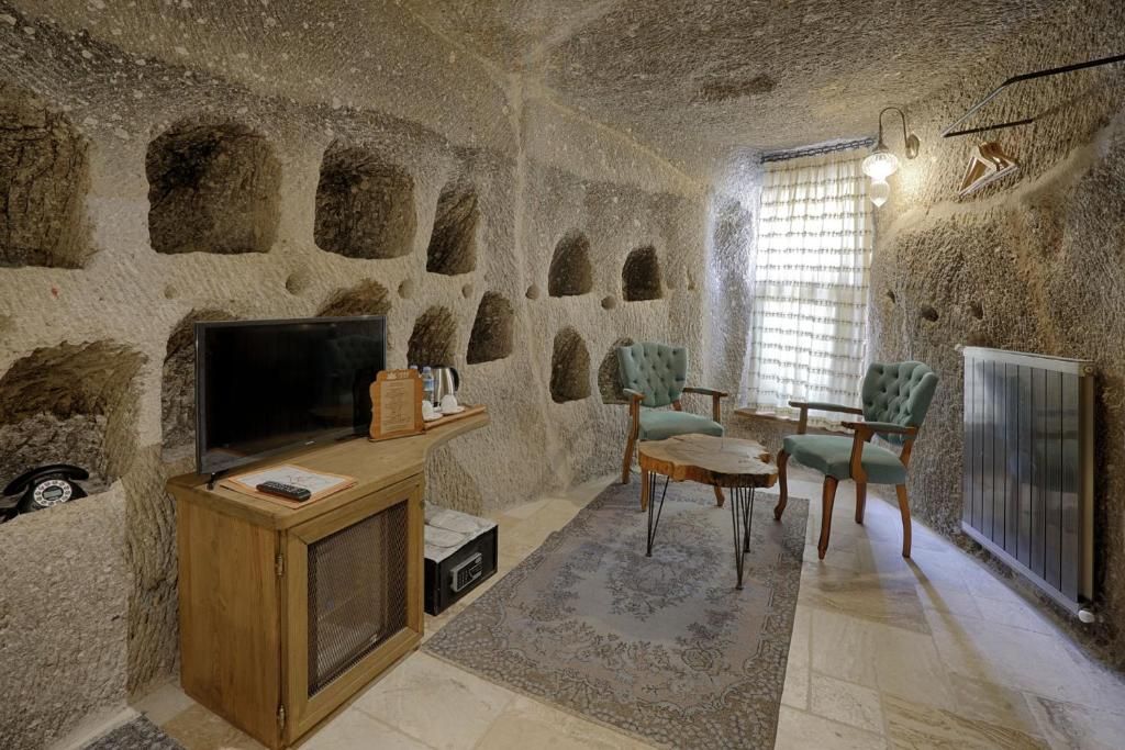 Hera Cave Suites фото 32