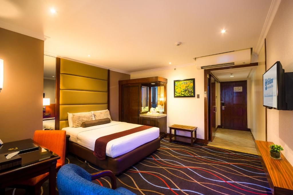 Cebu Parklane International Hotel фото 38