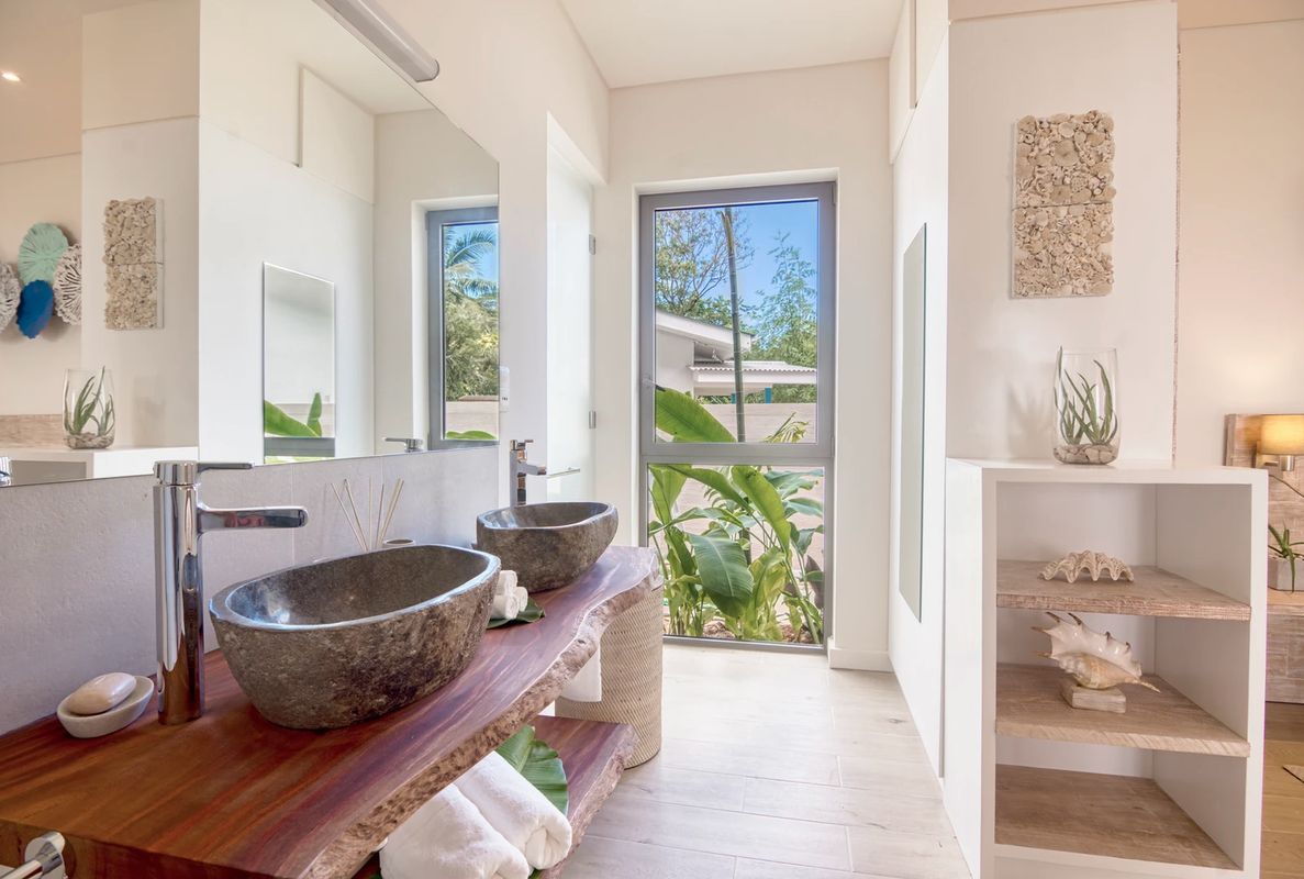 Pineapple Beach Villas фото 35