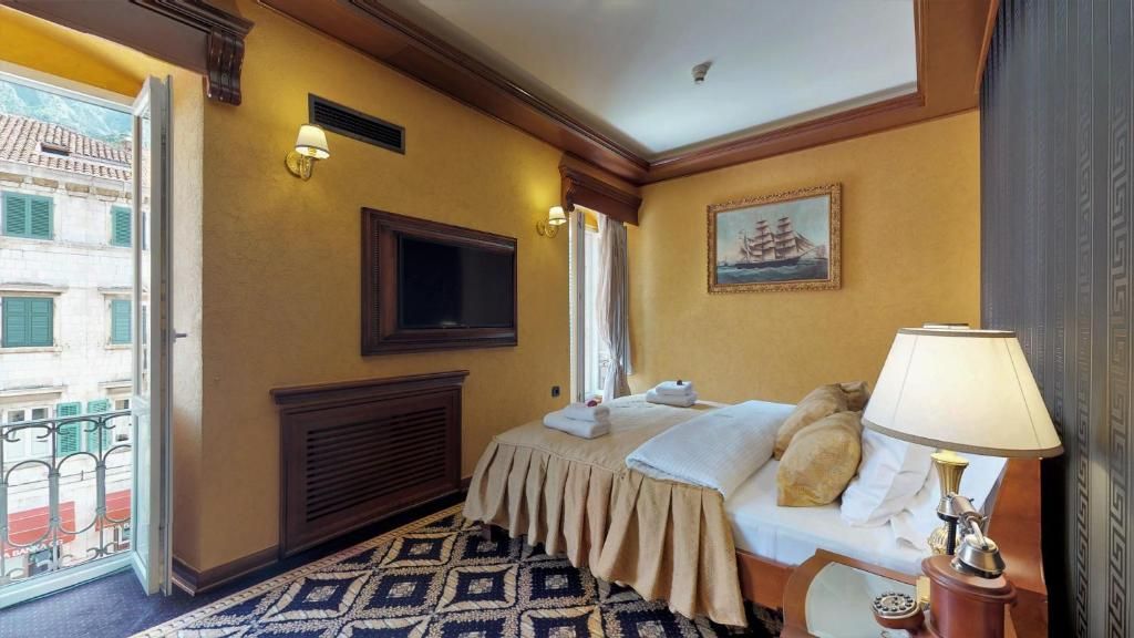 Historic Boutique Hotel Cattaro фото 21