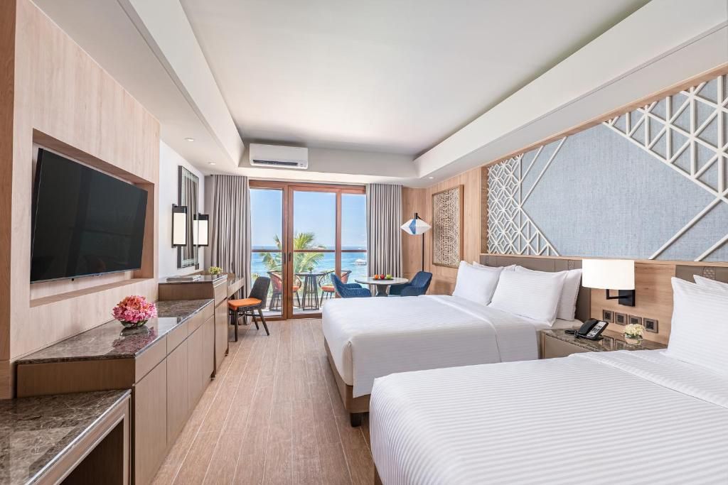 Henann Premier Coast Resort фото 35