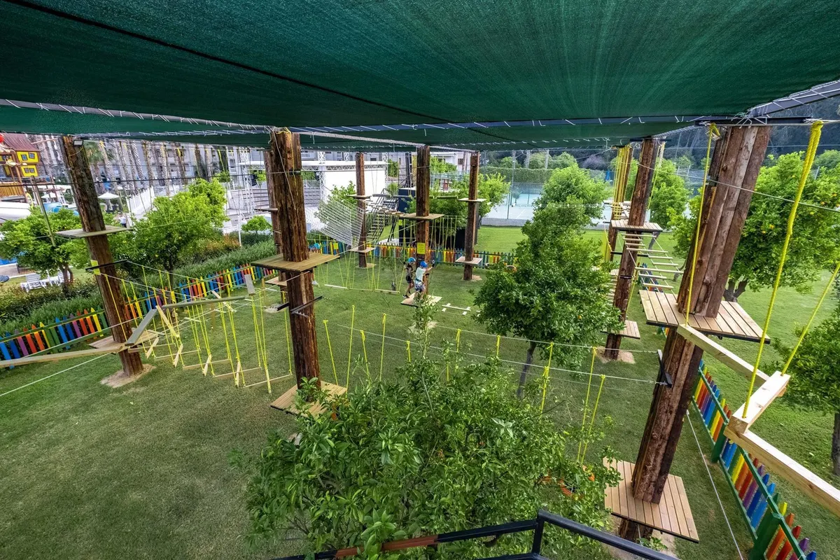 Utopia Resort & Residence фото 40