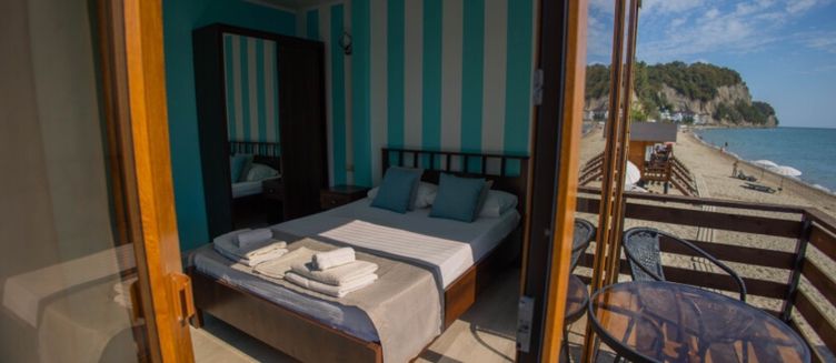 Фото отеля Freedom 3