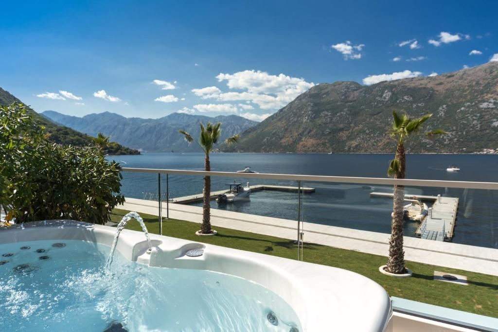 Hyatt Regency Kotor Bay Resort фото 12