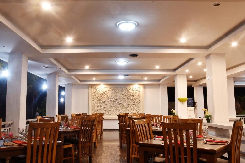 Puri Saron Hotel Senggigi фото 45