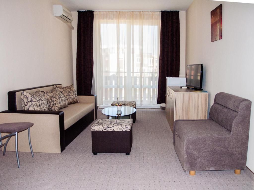 Ivian Family Hotel фото 4